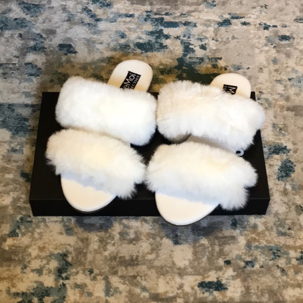 MeMoí Faux Fur Slippers White